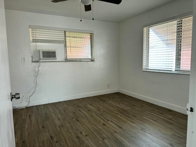 Building Photo - 1734 Fletcher St