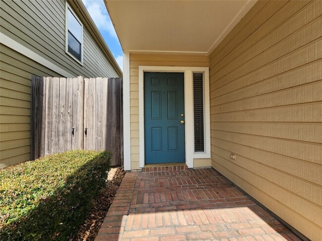 Building Photo - 1730 Redwing Ridge Dr