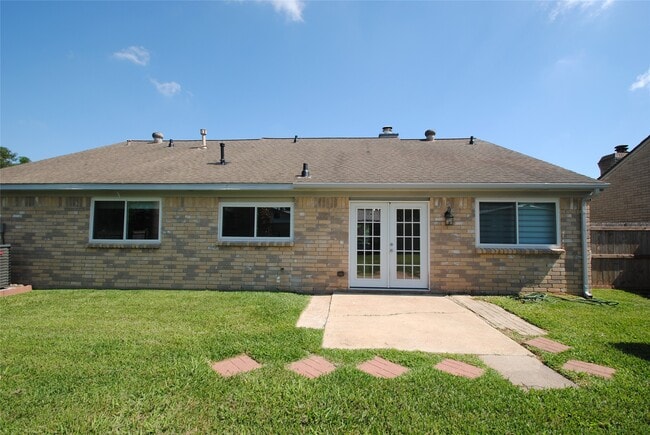Building Photo - 22831 John Rolfe Ln