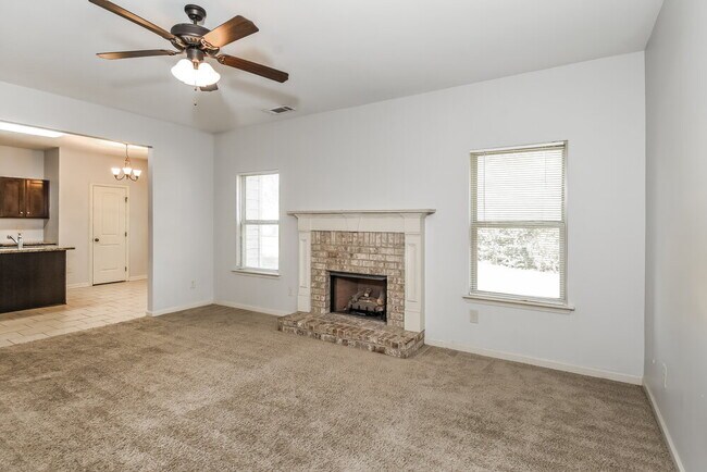 Building Photo - 766 Helm Ln NW