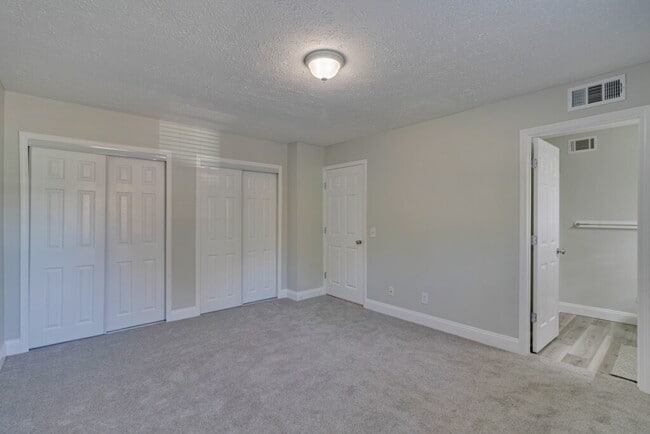 Building Photo - 832 Tibet Ave