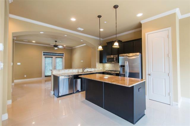 Building Photo - 7416 Bishop Rd