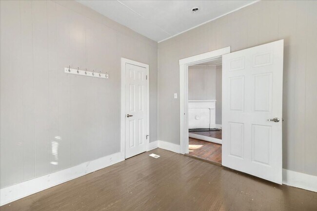 Building Photo - 1708 Lennox Ct