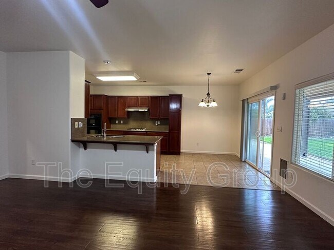 Building Photo - 5235 W Nellis Ct