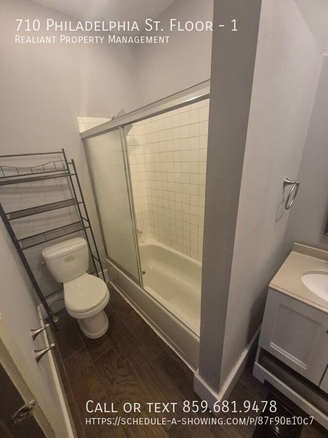 Building Photo - 710 Philadelphia St