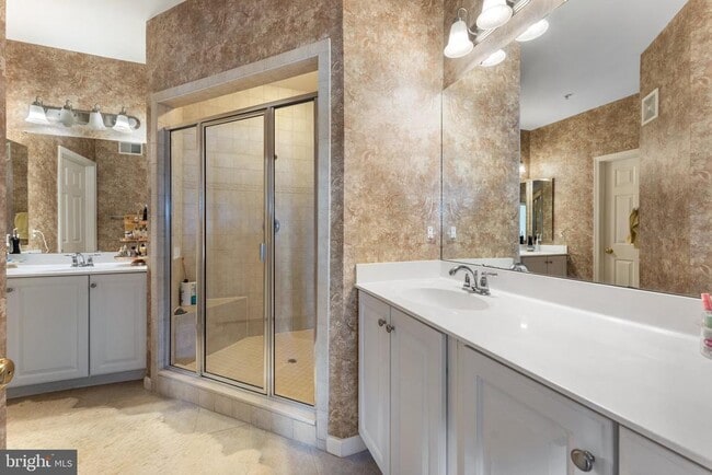 Building Photo - 41888 Inspiration Terrace