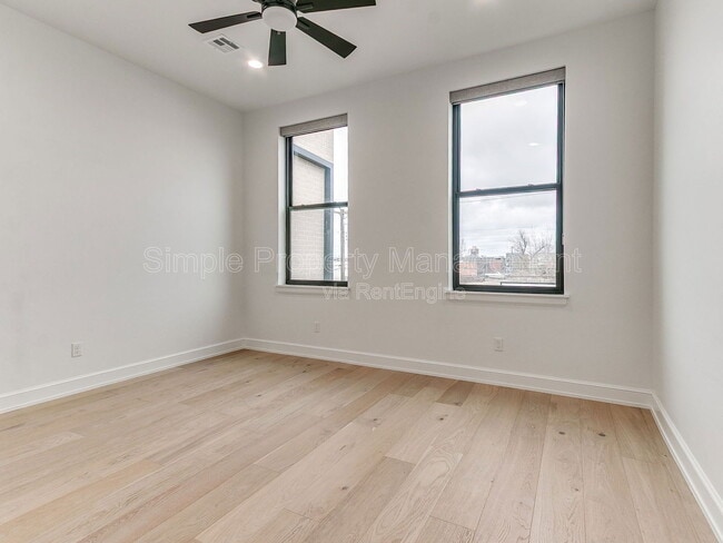 Building Photo - 821 NW 8th St