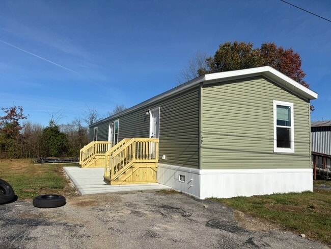Building Photo - 1111 OH-133