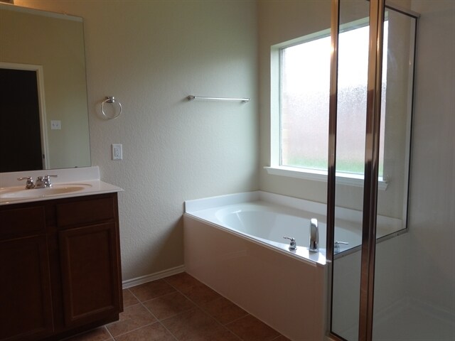 Building Photo - 1714 Chestnut Glen Ct