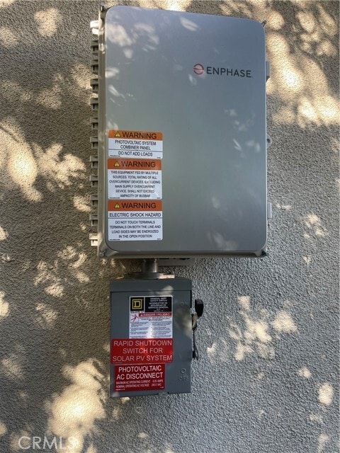 Building Photo - 9546 E Live Oak Ave