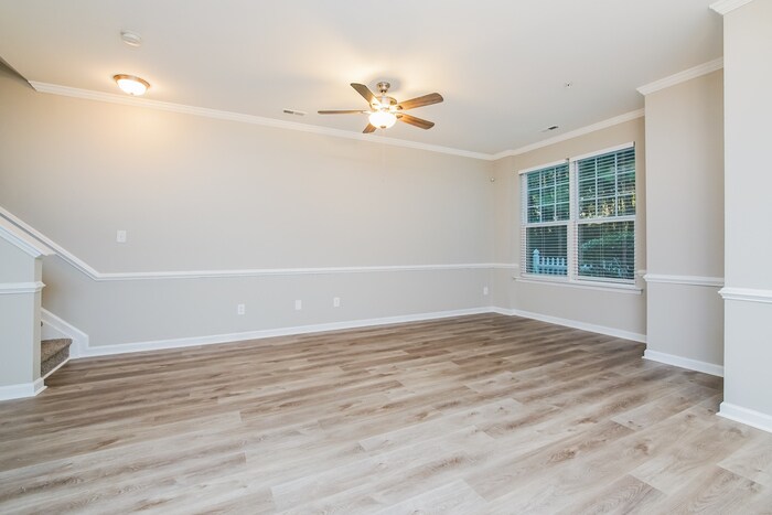 Building Photo - 201 Coalinga Lane