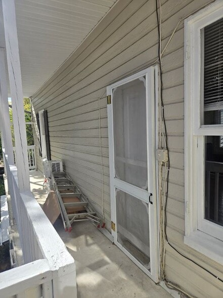 Private balcony - 236 E 2nd St