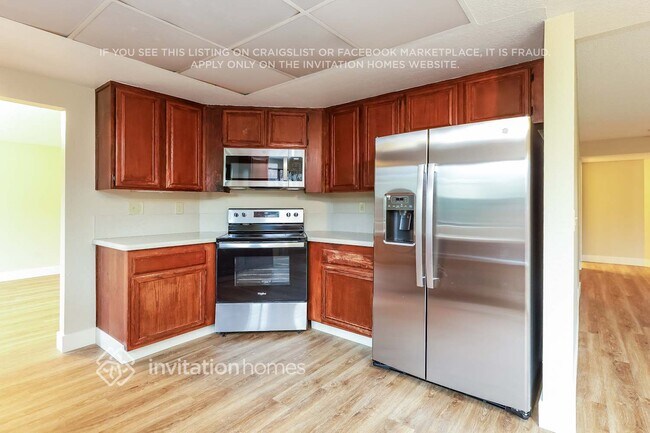 Building Photo - 2592 Clipper Ln
