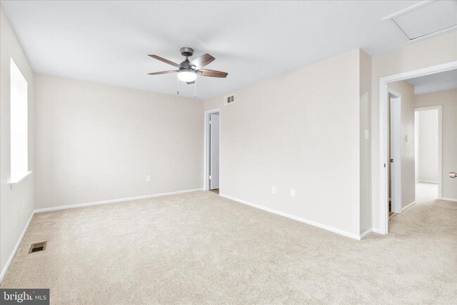 Building Photo - 5842 Holly Hock Pl