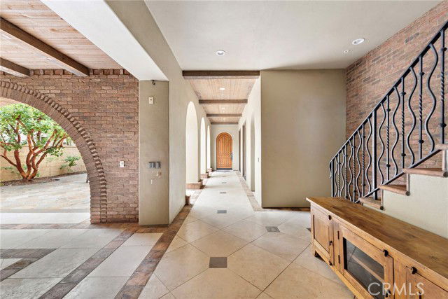 Building Photo - 27 Pacific Mist