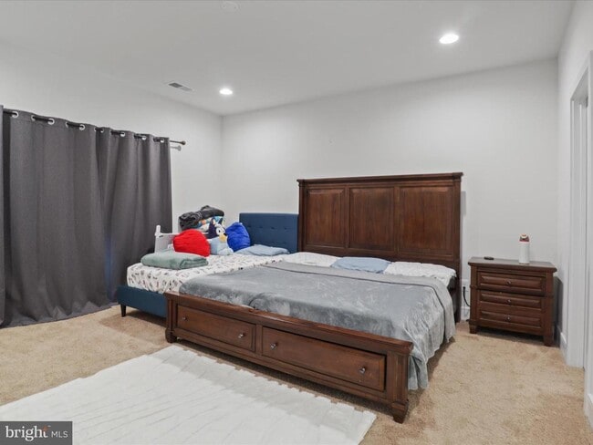 Building Photo - 25441 Hartland Orch Ter