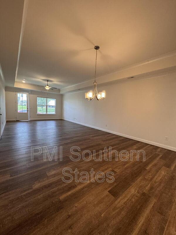 Building Photo - 403 Albus Dr