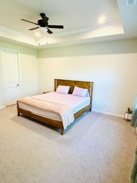 Building Photo - 529 Madison Falls Ct