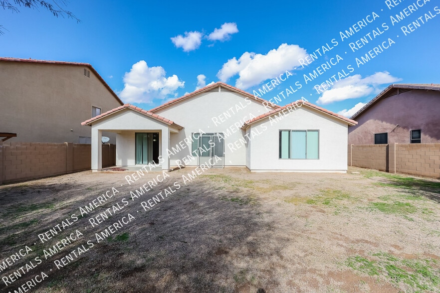 Building Photo - 10417 W Windsor Ave