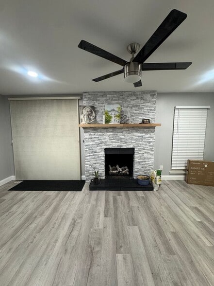 Building Photo - 21119 E Glen Haven Cir