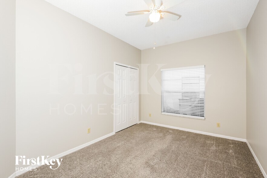 Building Photo - 1047 Whittier Cir