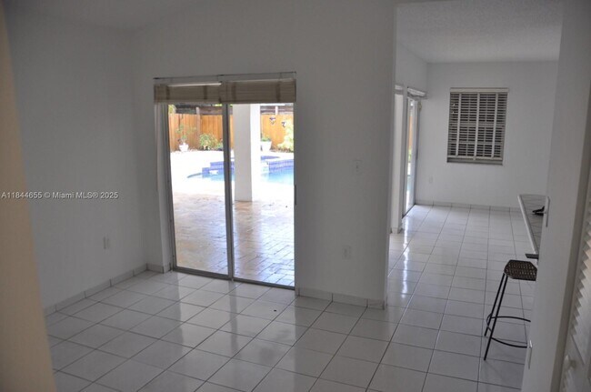 Building Photo - 14346 SW 49th Ln