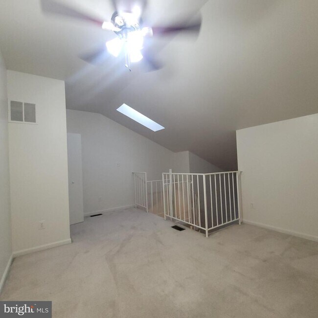 Building Photo - 6903 Sandra Marie Cir