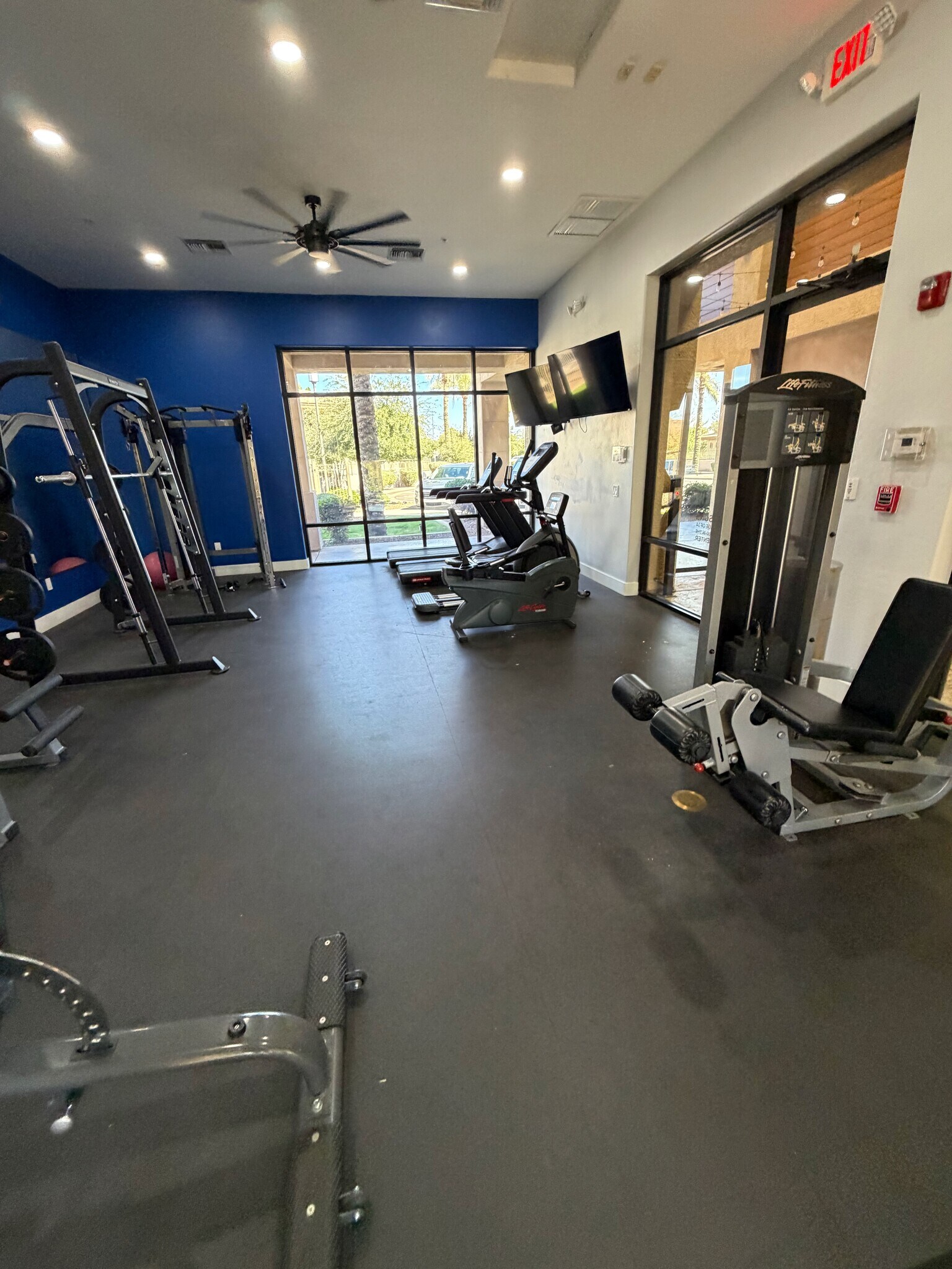 Building Photo - 3330 S Gilbert Rd