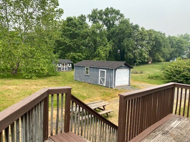 Building Photo - For Rent! Single Family Home in Owen J Roberts!