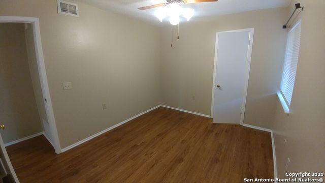 Building Photo - 9628 Ivy Bend St