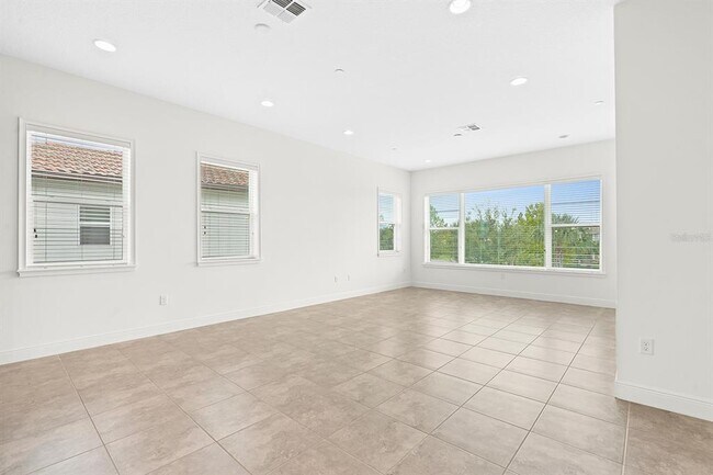 Building Photo - 9497 Mere Pkwy