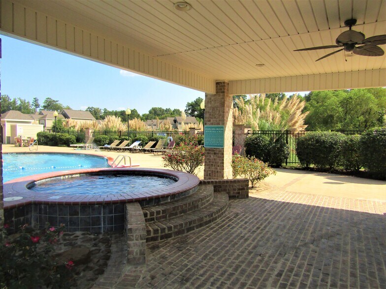 Audubon Cove Apartments 506 Holly Hills Rd Columbus MS 39705