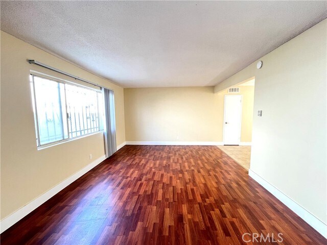 Building Photo - 12915 Doty Ave