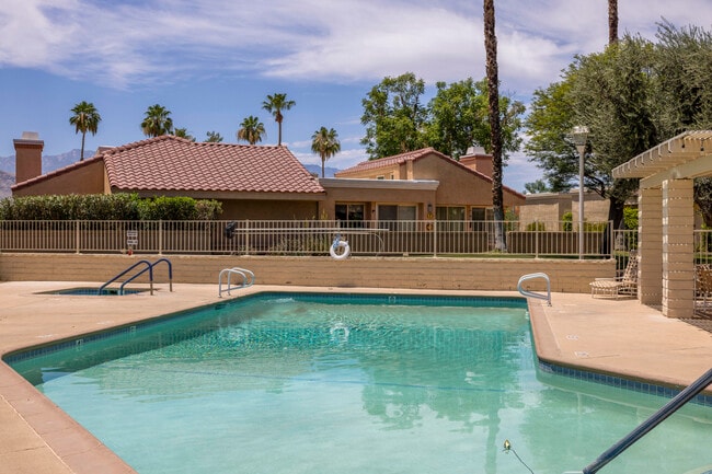 Building Photo - 41517 Armanac Ct