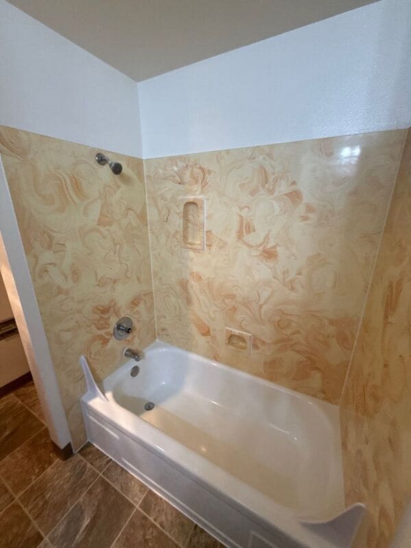 Building Photo - 673 Glen Creek Rd NW