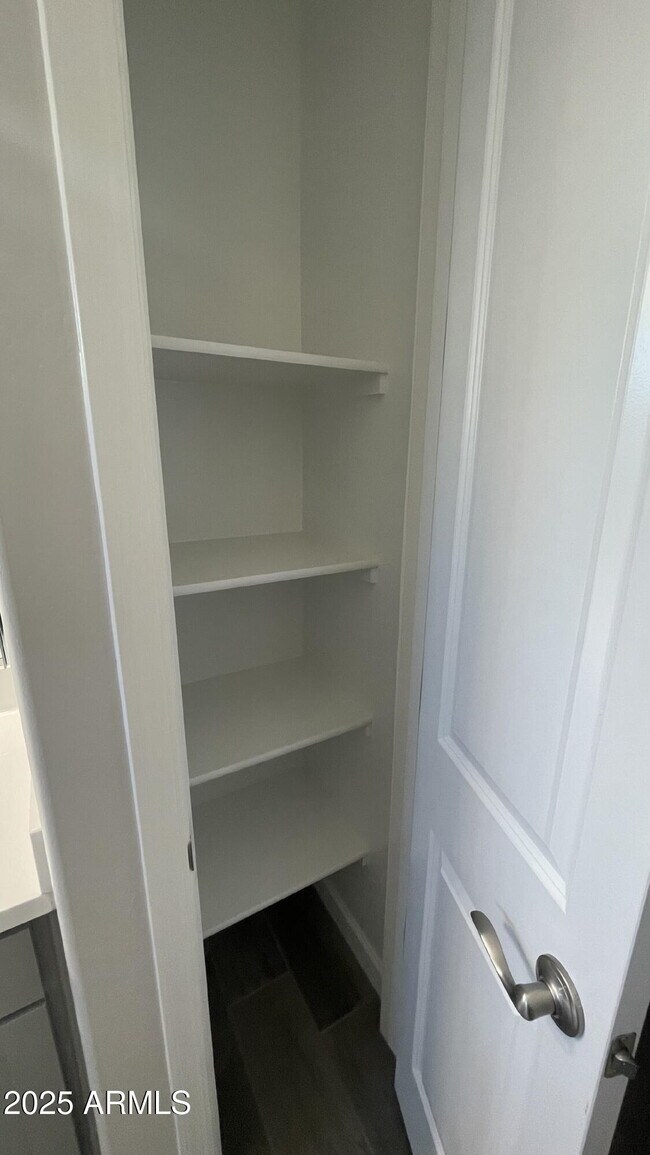 Building Photo - 37845 W Santa Barbara Ave