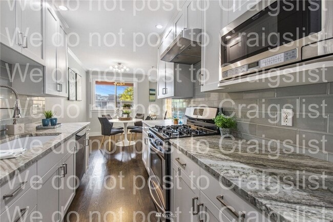 Building Photo - Queen Anne - 2 Bedroom - 2 Bathroom Condo ...