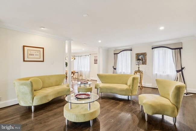 Building Photo - 5301 Goldsboro Rd