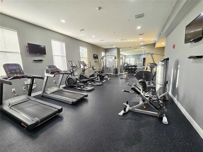 Building Photo - 9731 NW 10 Terrace