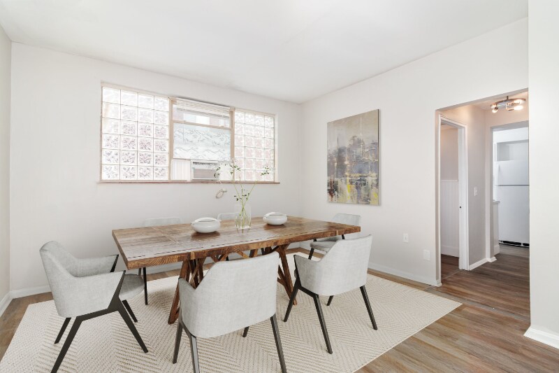 Building Photo - 1607 Asmann Ave