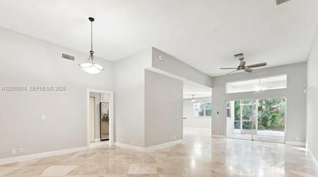 Building Photo - 975 Amy Ridge Ct