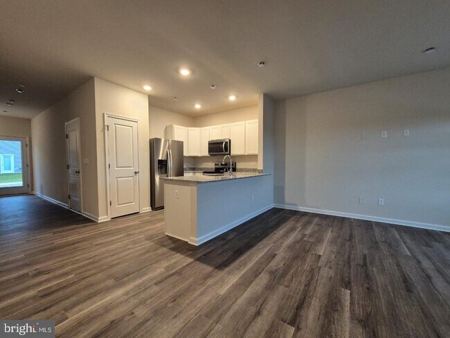 Building Photo - 141 Tigney Dr