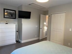 Building Photo - 4564 El Mar Dr