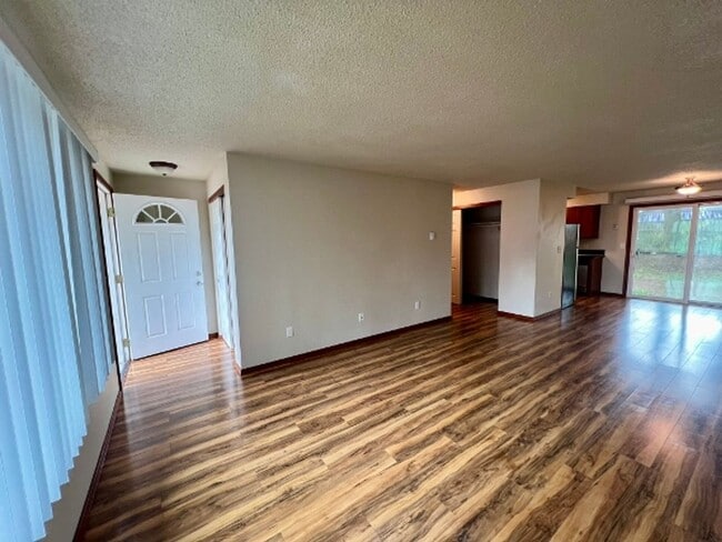 Building Photo - PENDING APPLICATION; W/S/G Included! Pet Friendly 2 BD