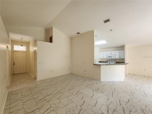 Building Photo - 4930 NW 20th Dr