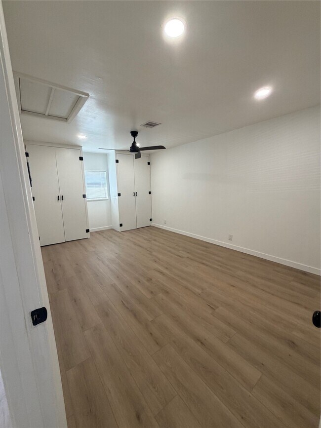 Building Photo - 1206 Stonecrest Dr