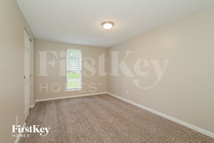 Building Photo - 2835 Tanglewood Blvd