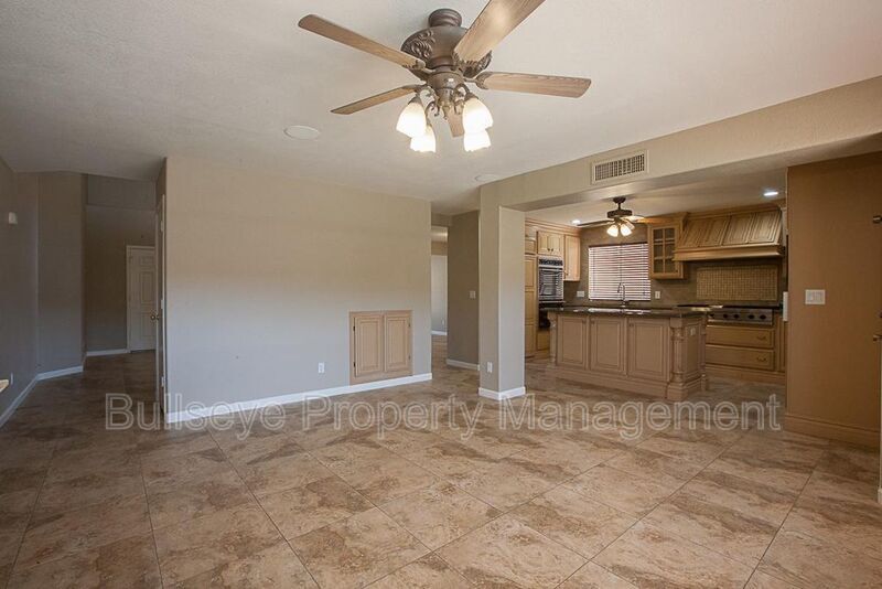 Building Photo - 1114 N Eldon Ct