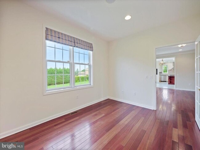 Building Photo - 3271 St Andrews Dr