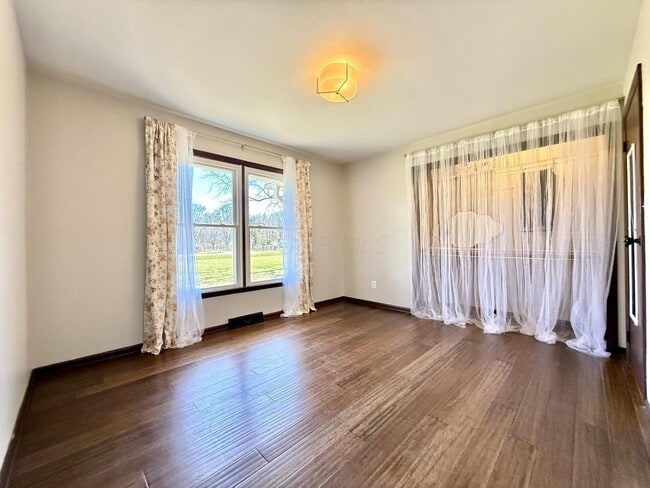 Building Photo - 10695 Lockbourne Eastern Rd